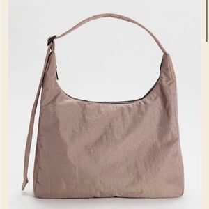 Baggu taupe nylon shoulder bag NWT